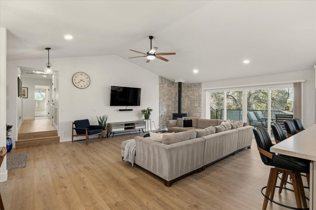 11716 Inverness Way Auburn, CA 95602 - Photo 4 of 54