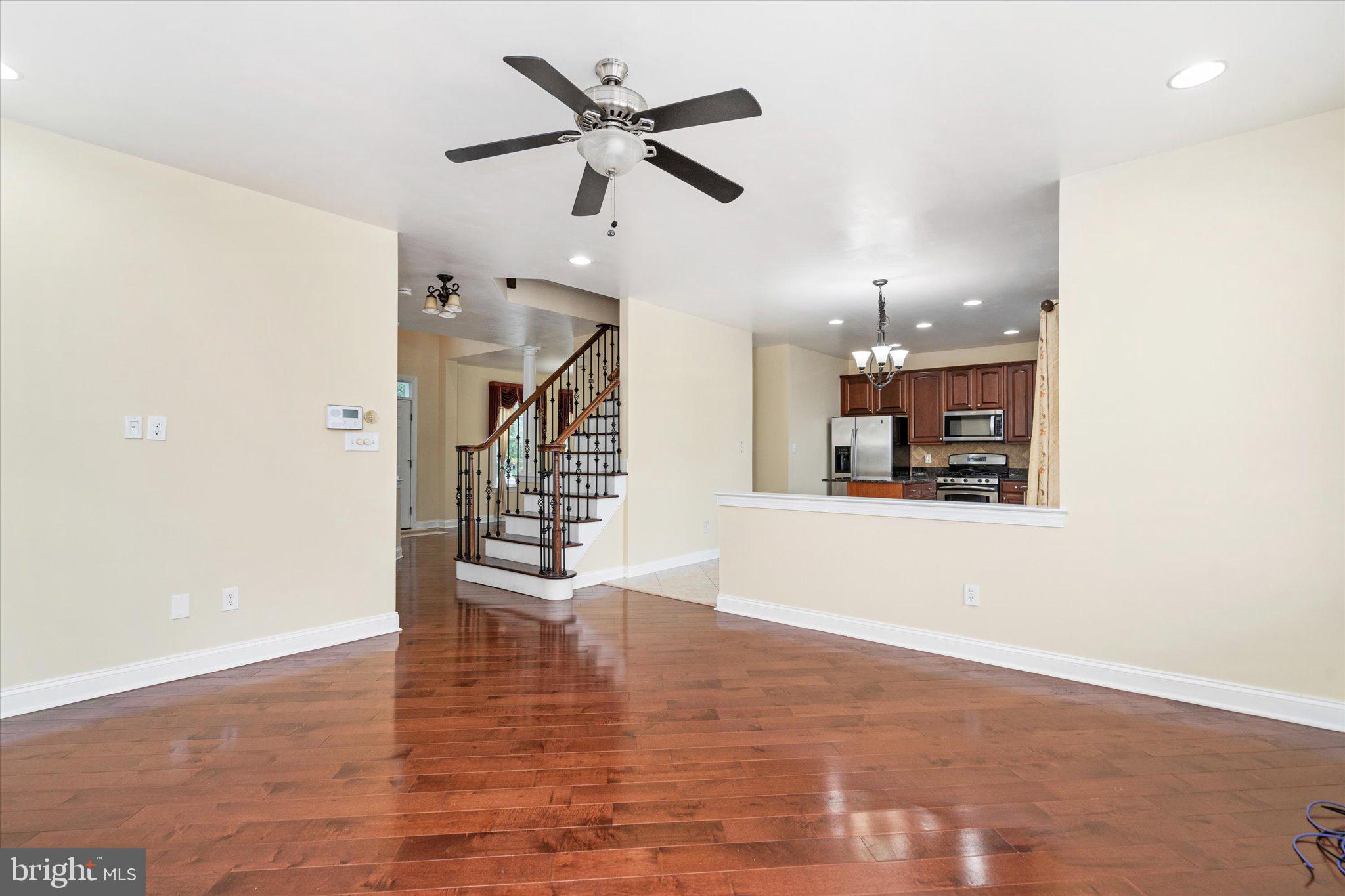 503 Reed Lane Robbinsville, NJ 08691 - Photo 10 of 43 Gallery Image 10