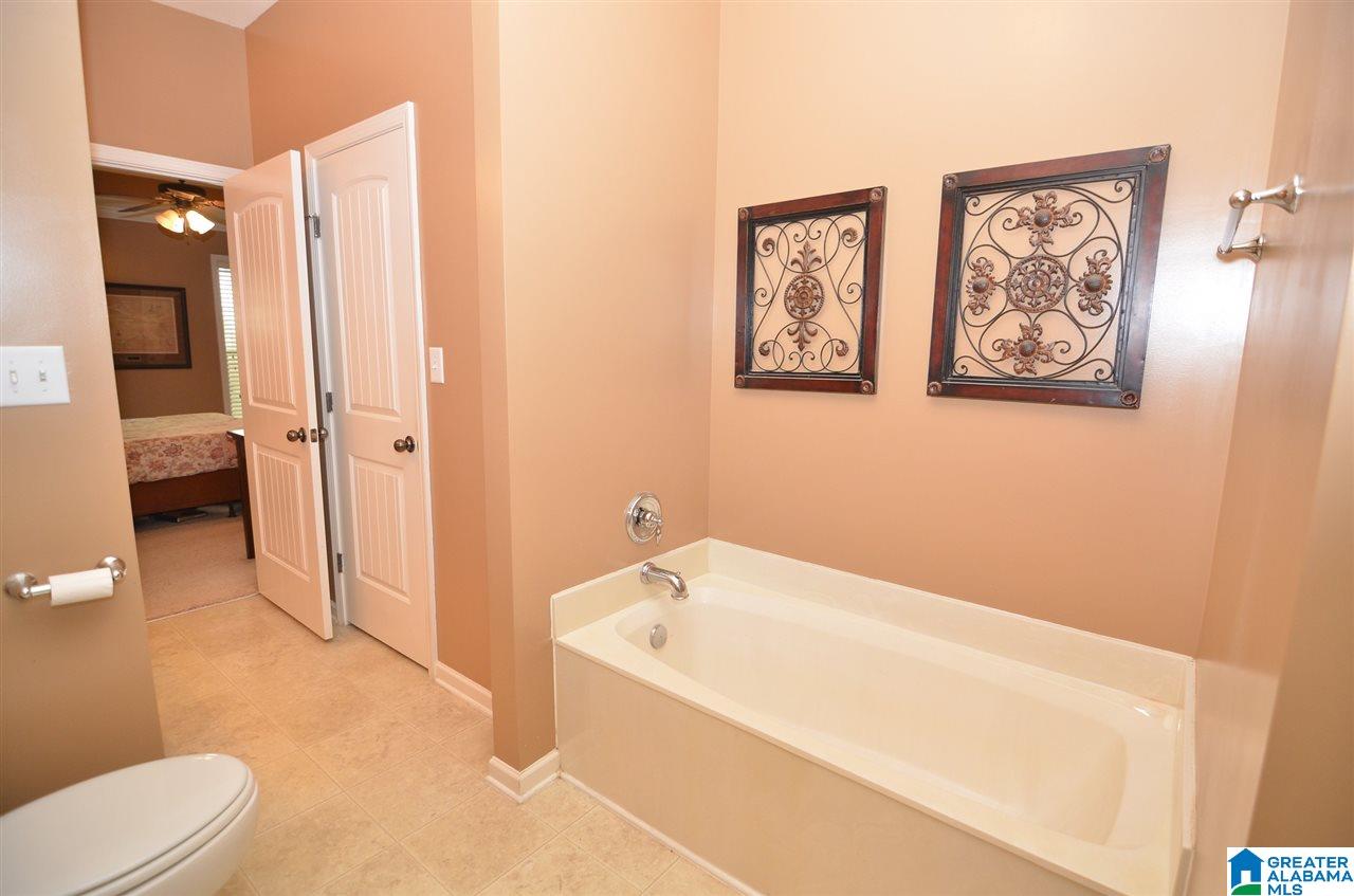2356 Ridgemont Drive Birmingham, AL 35244 - Photo 12 of 18