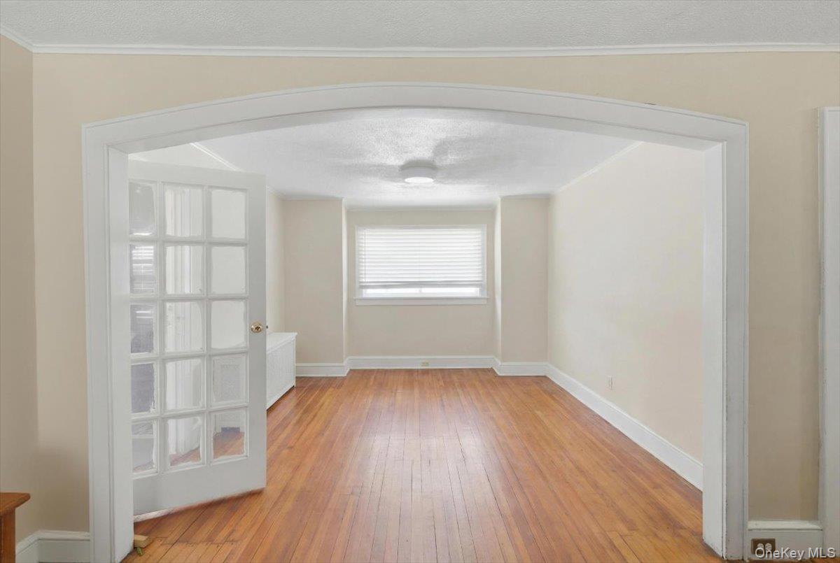 44 St Pauls Road South Hempstead, NY 11550 - Photo 9 of 19