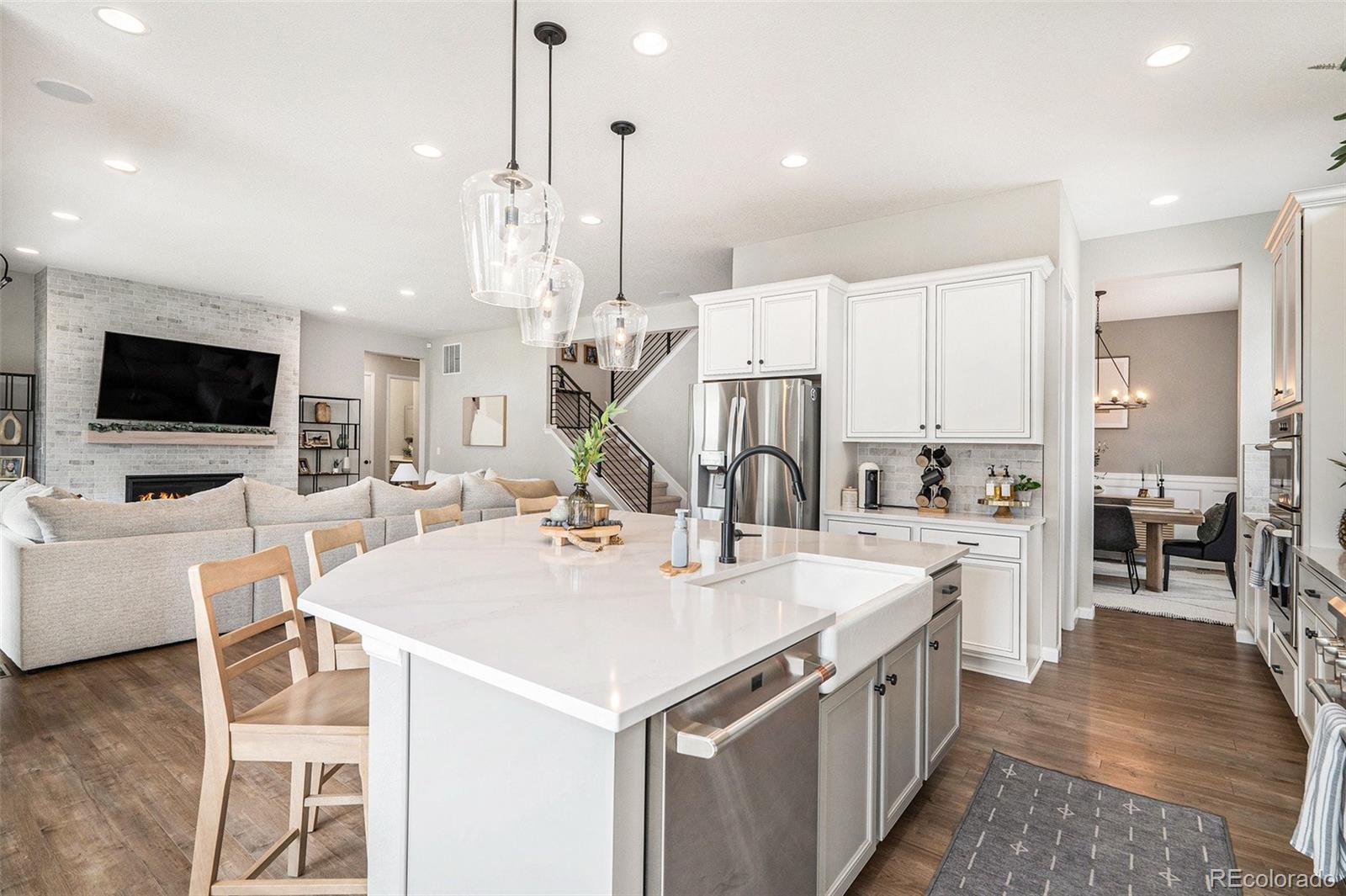 3091 Keepsake Way Castle Rock, CO 80109 - Photo 7 of 49