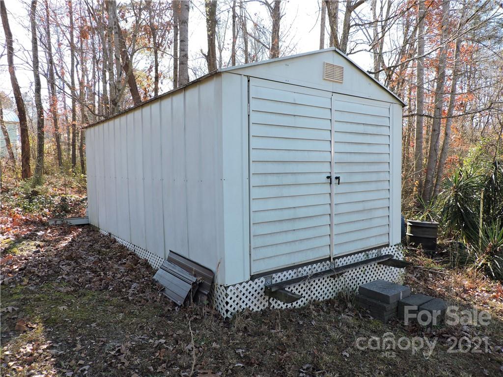 1645 Dulatown Road Lenoir, NC 28645 - Photo 12 of 42 Gallery Image 12