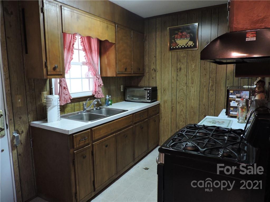 1645 Dulatown Road Lenoir, NC 28645 - Photo 14 of 42 Gallery Image 14