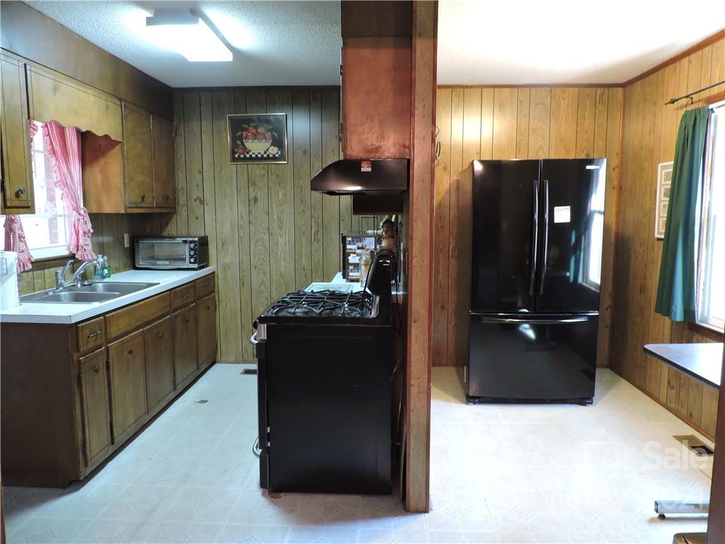 1645 Dulatown Road Lenoir, NC 28645 - Photo 17 of 42 Gallery Image 17