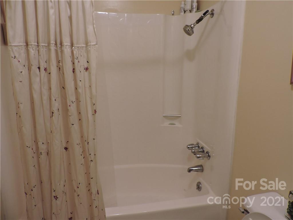 1645 Dulatown Road Lenoir, NC 28645 - Photo 27 of 42 Gallery Image 27
