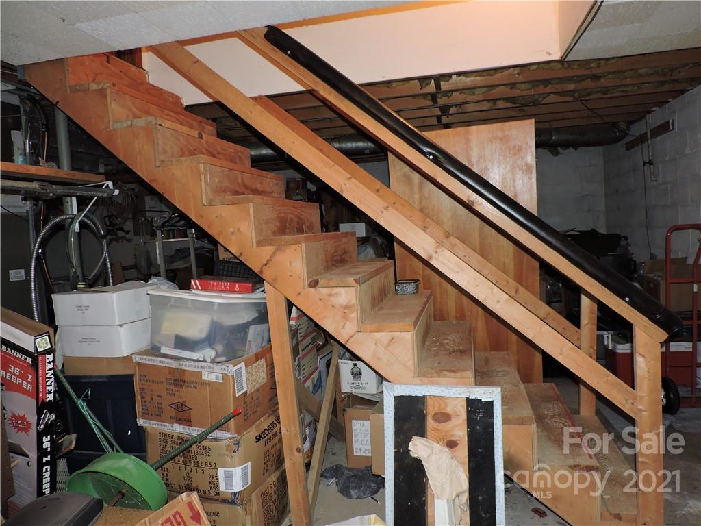 1645 Dulatown Road Lenoir, NC 28645 - Photo 39 of 42 Gallery Image 39