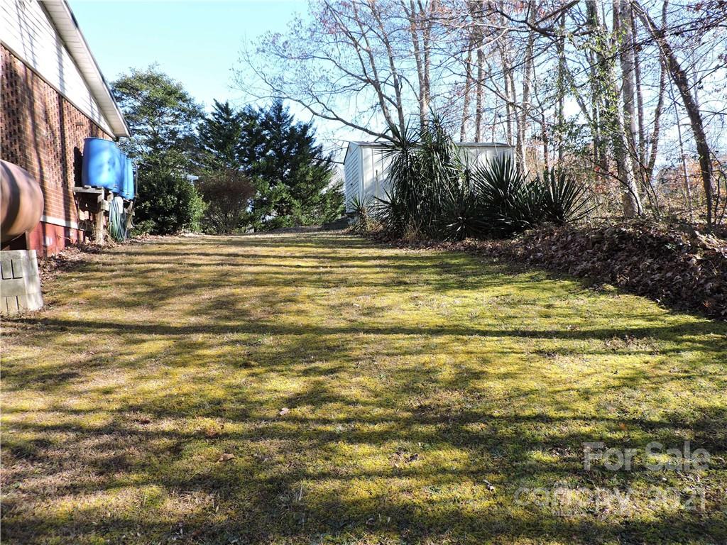 1645 Dulatown Road Lenoir, NC 28645 - Photo 9 of 42 Gallery Image 9