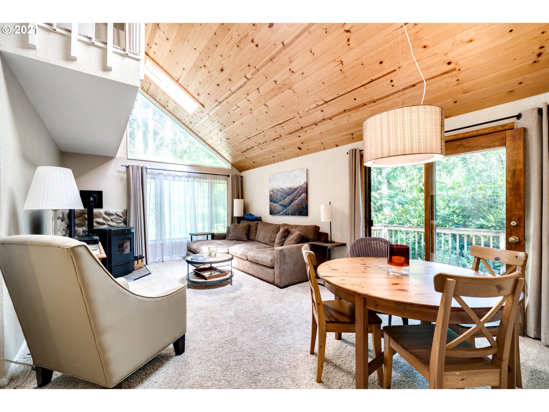 64810 East Pine Tree Way Rhododendron, OR 97049 - Photo 11 of 32