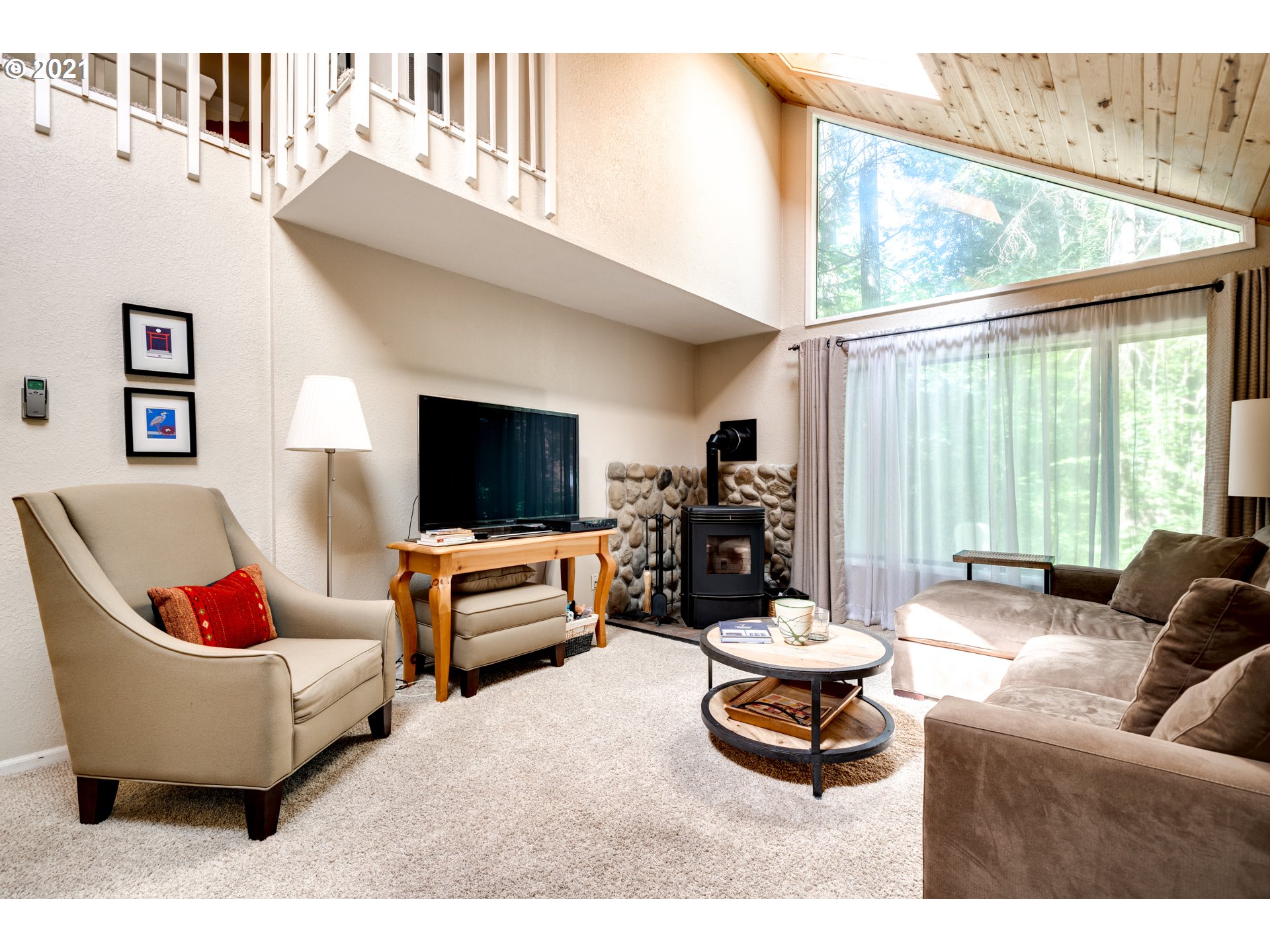 64810 East Pine Tree Way Rhododendron, OR 97049 - Photo 12 of 32