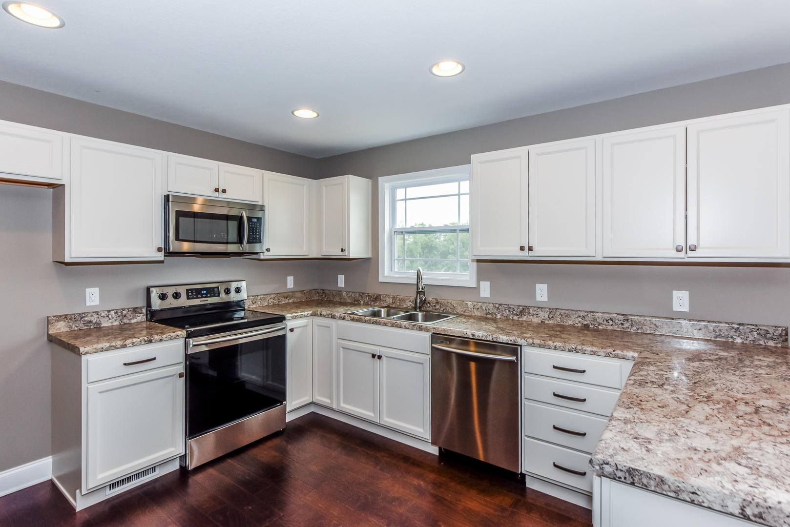 3409 Boulder Point Lane Powell, TN 37849 - Photo 13 of 34 Kitchen