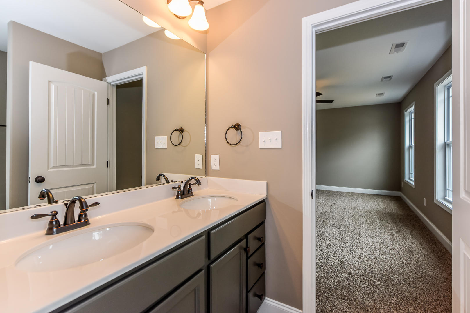 3409 Boulder Point Lane Powell, TN 37849 - Photo 26 of 34 Master bathroom