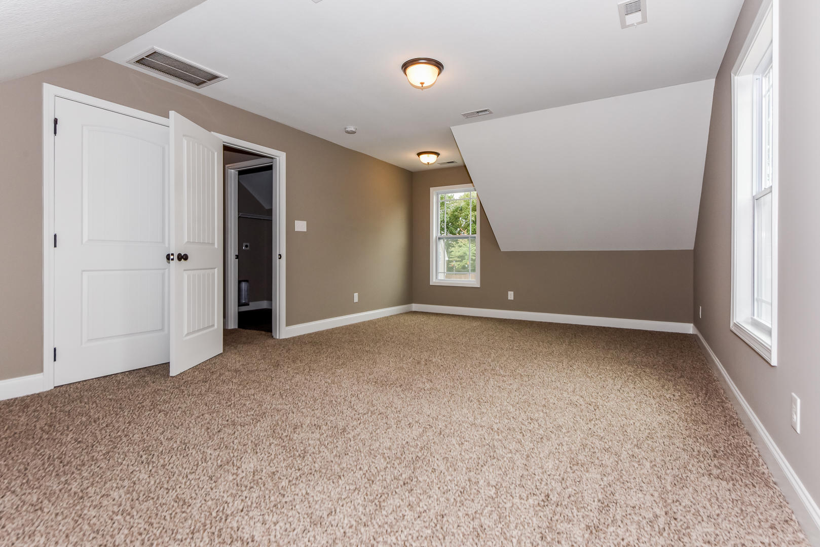 3409 Boulder Point Lane Powell, TN 37849 - Photo 30 of 34 Bonus room above garage