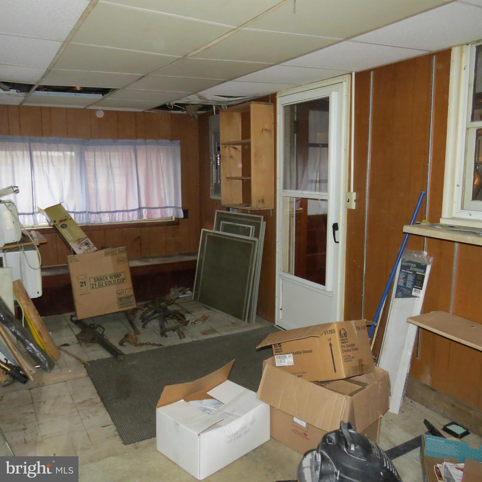 912 Orems Road Baltimore, MD 21221 - Photo 21 of 24 Interior (General)