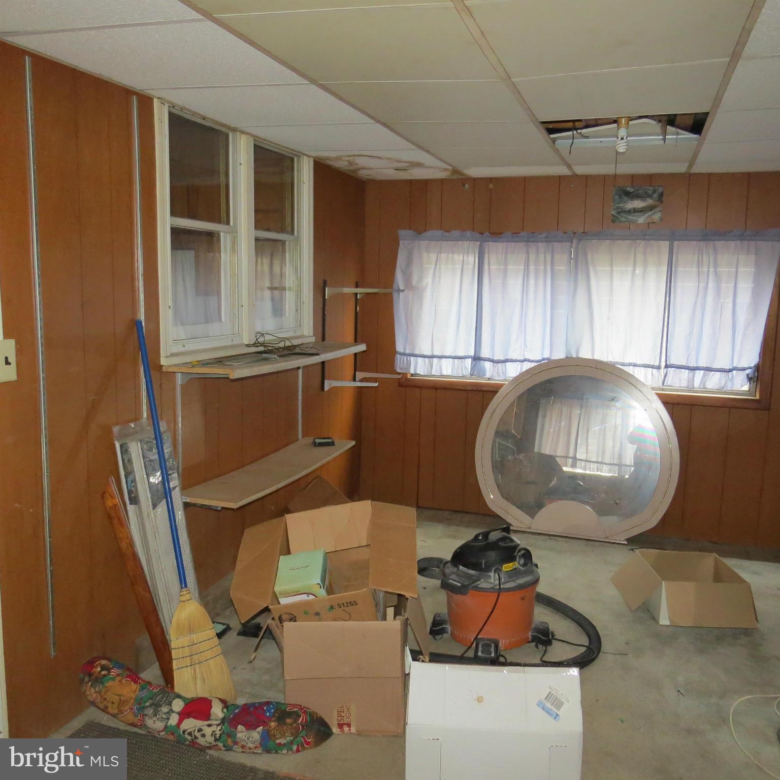 912 Orems Road Baltimore, MD 21221 - Photo 6 of 24 Interior (General)