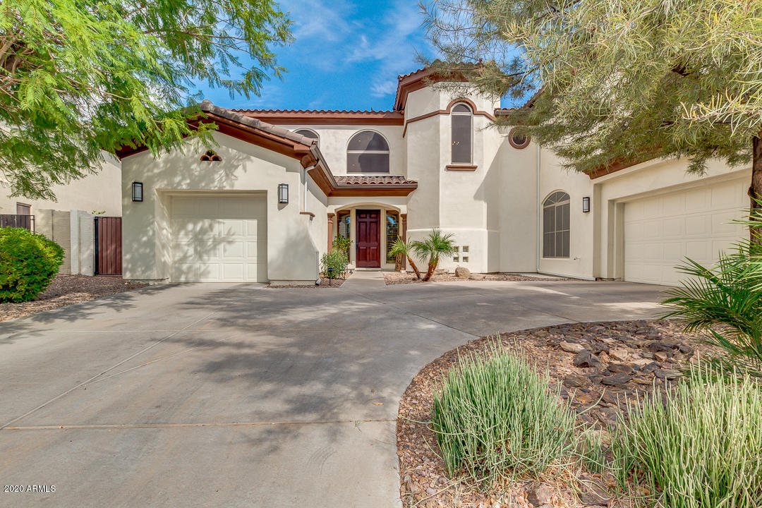 4619 East Desperado Road Gilbert, AZ 85297 - Photo 1 of 57 01-Desperado