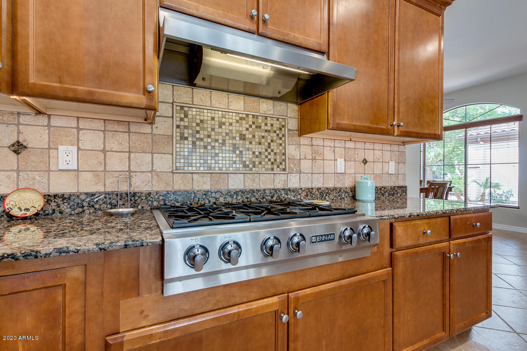 4619 East Desperado Road Gilbert, AZ 85297 - Photo 16 of 57 16-Desperado