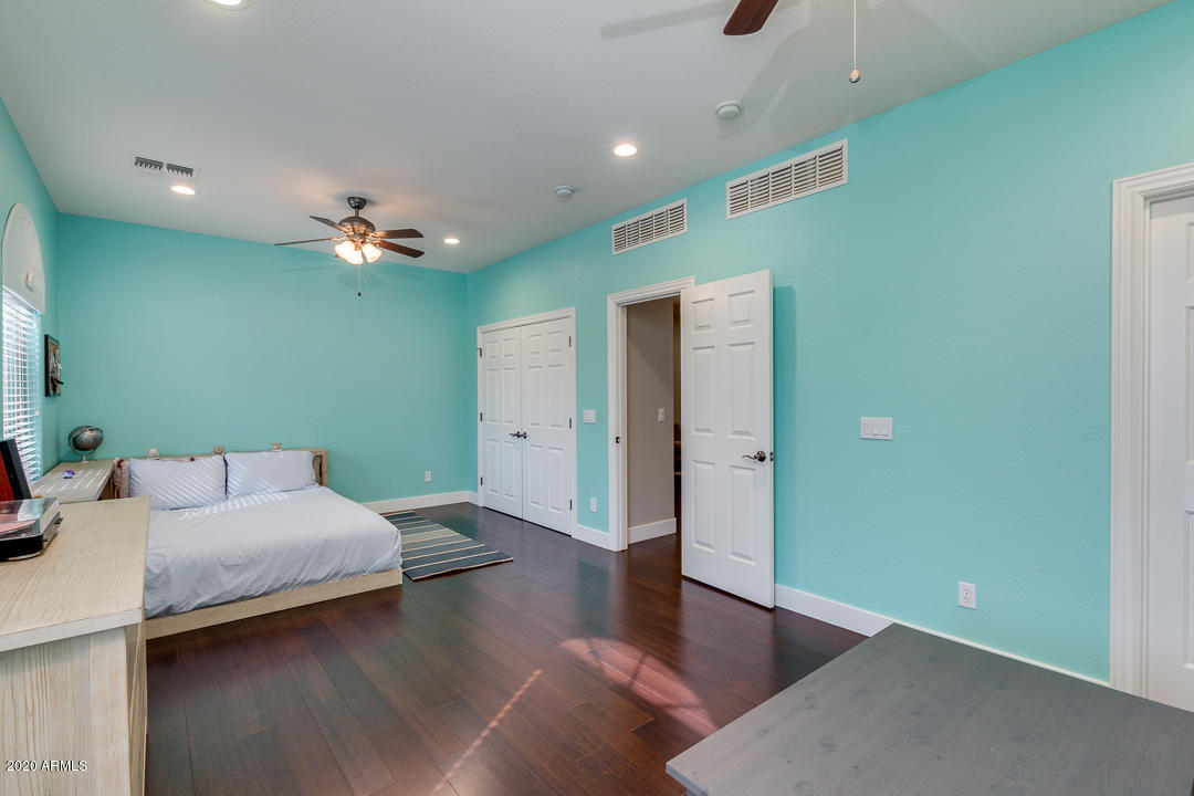 4619 East Desperado Road Gilbert, AZ 85297 - Photo 35 of 57 36-Desperado