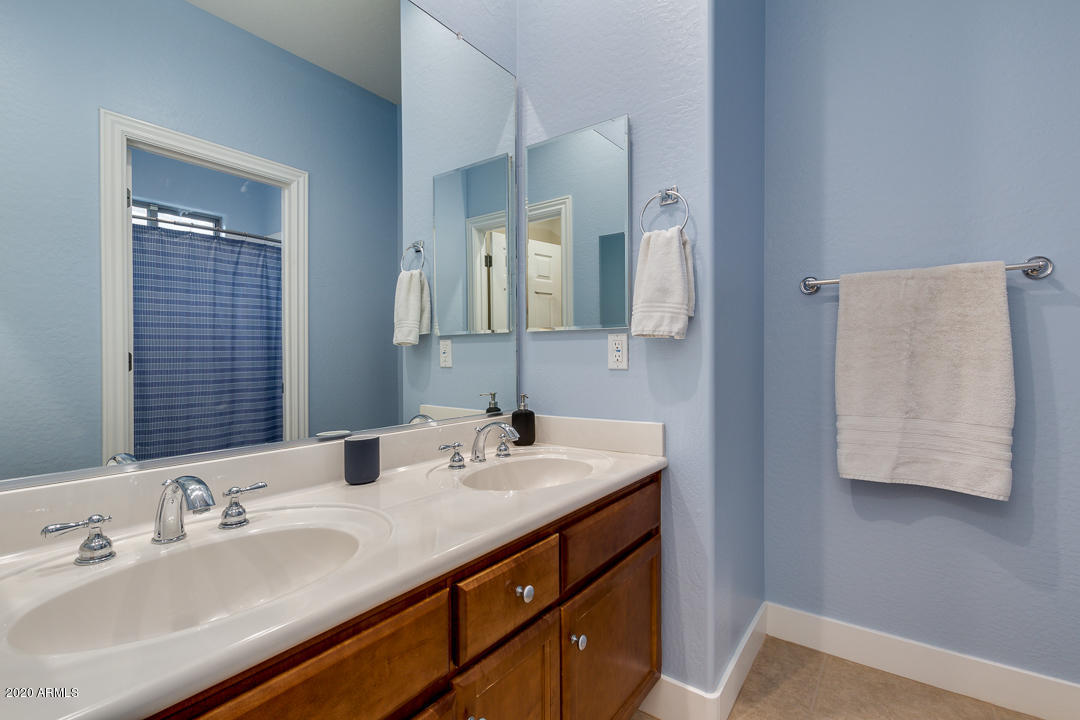 4619 East Desperado Road Gilbert, AZ 85297 - Photo 37 of 57 38-Desperado