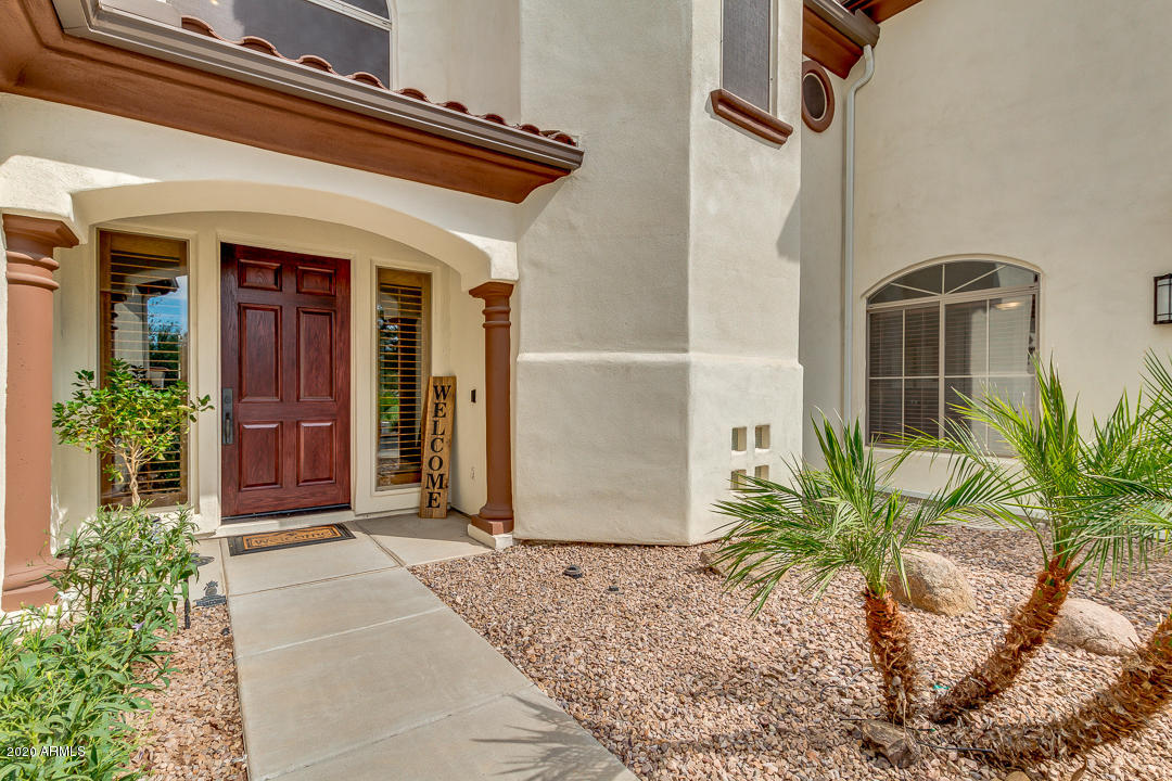 4619 East Desperado Road Gilbert, AZ 85297 - Photo 4 of 57 04-Desperado