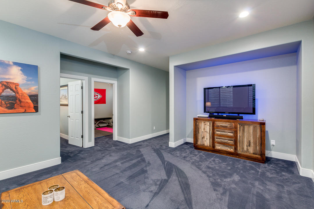 4619 East Desperado Road Gilbert, AZ 85297 - Photo 43 of 57 44-Desperado