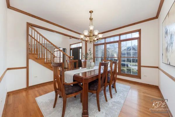 $1,100,000 | 3307 Danlaur Court, Naperville, IL 60564