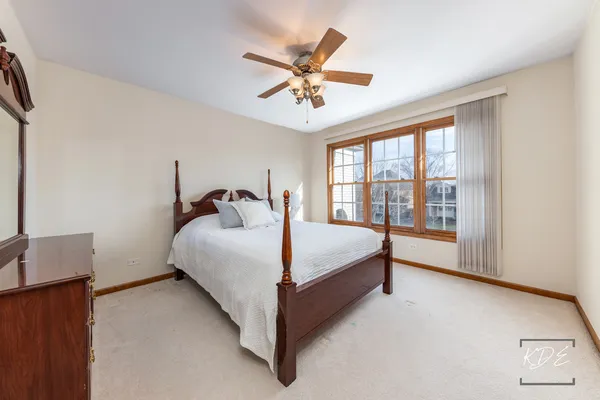 $1,100,000 | 3307 Danlaur Court, Naperville, IL 60564