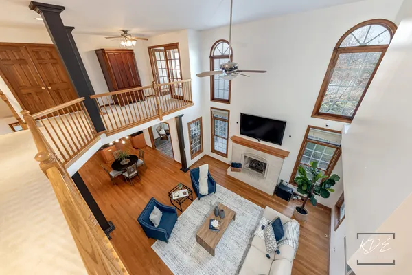 $1,100,000 | 3307 Danlaur Court, Naperville, IL 60564