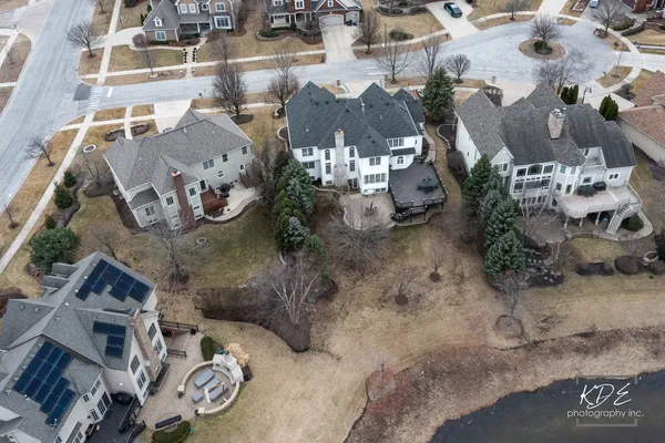 $1,100,000 | 3307 Danlaur Court, Naperville, IL 60564