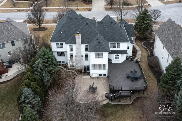 $1,100,000 | 3307 Danlaur Court, Naperville, IL 60564