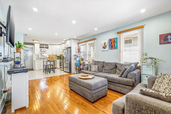 $269,999 | 1108 45th Avenue Northeast, Columbia Heights, MN 55421