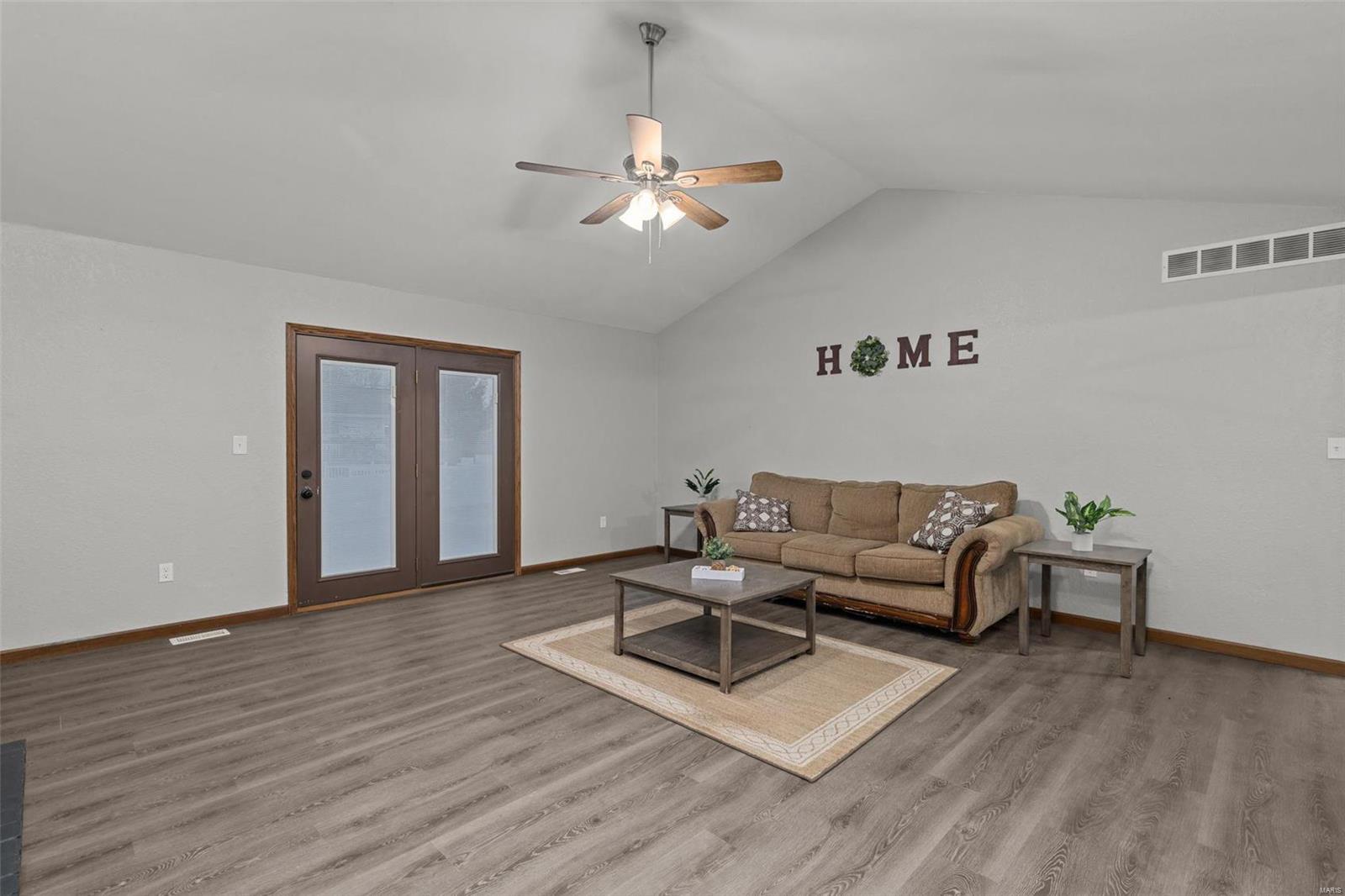 93 Fox Run Road Collinsville, IL 62234 - Photo 20 of 59 Gallery Image 20