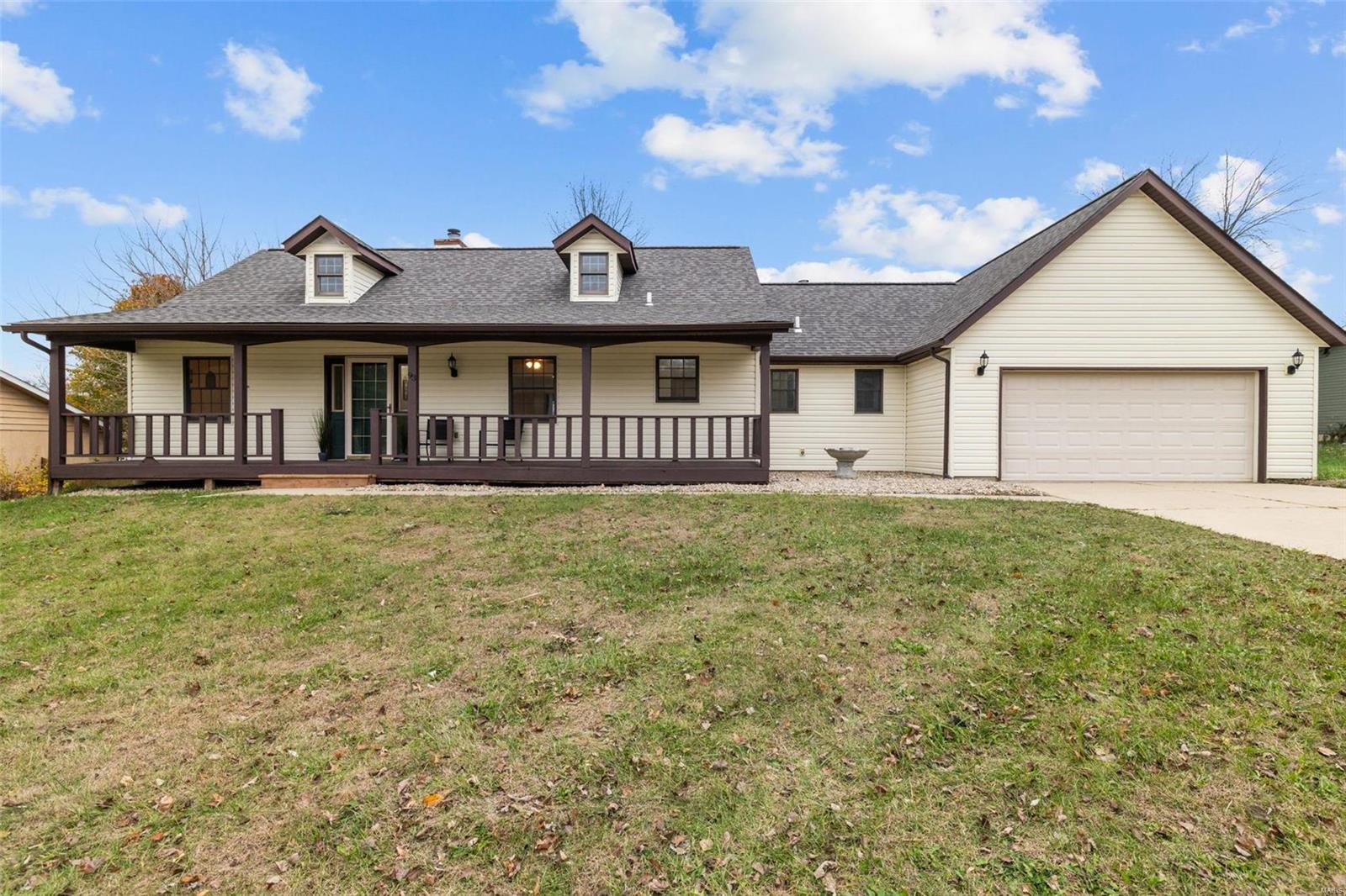 93 Fox Run Road Collinsville, IL 62234 - Photo 2 of 59 Gallery Image 2