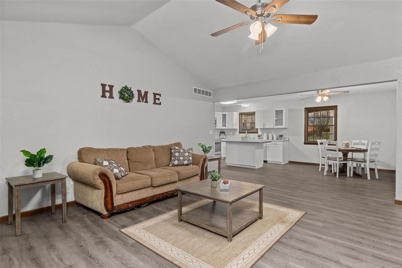 93 Fox Run Road Collinsville, IL 62234 - Photo 21 of 59 Gallery Image 21