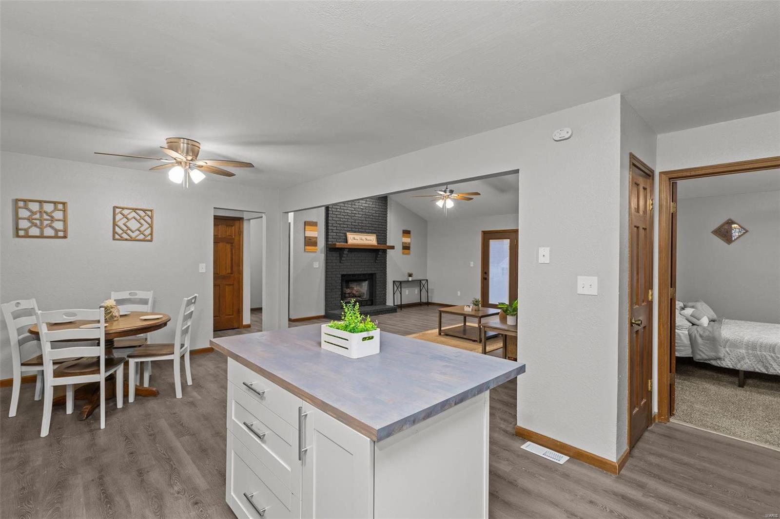 93 Fox Run Road Collinsville, IL 62234 - Photo 35 of 59 Gallery Image 35