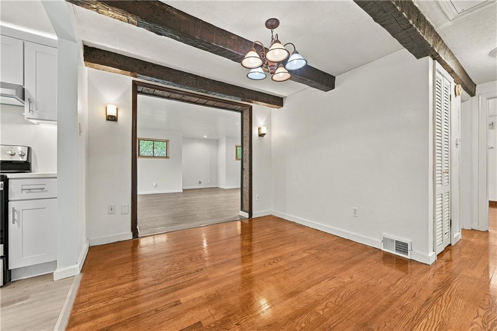 1045 Broughton Road Pittsburgh, PA 15236 - Photo 14 of 44 Gallery Image 14
