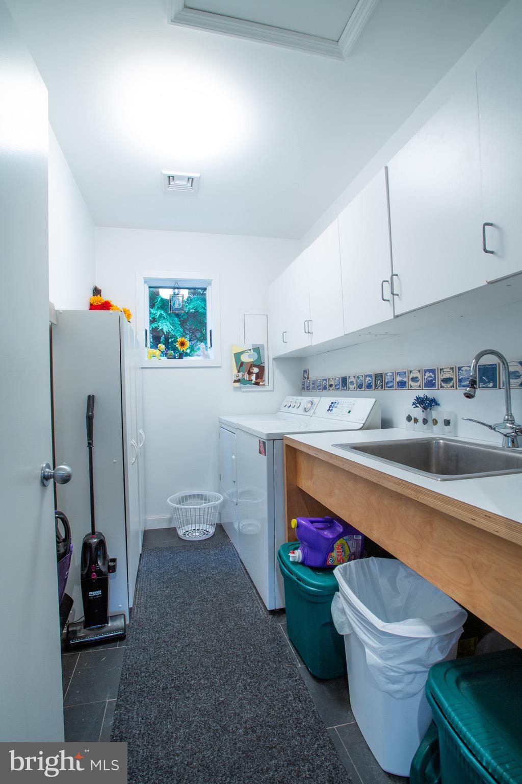 110 Summit Road Hazleton, PA 18202 - Photo 31 of 45 LAUNDRY ROOM MAIN LEVEL