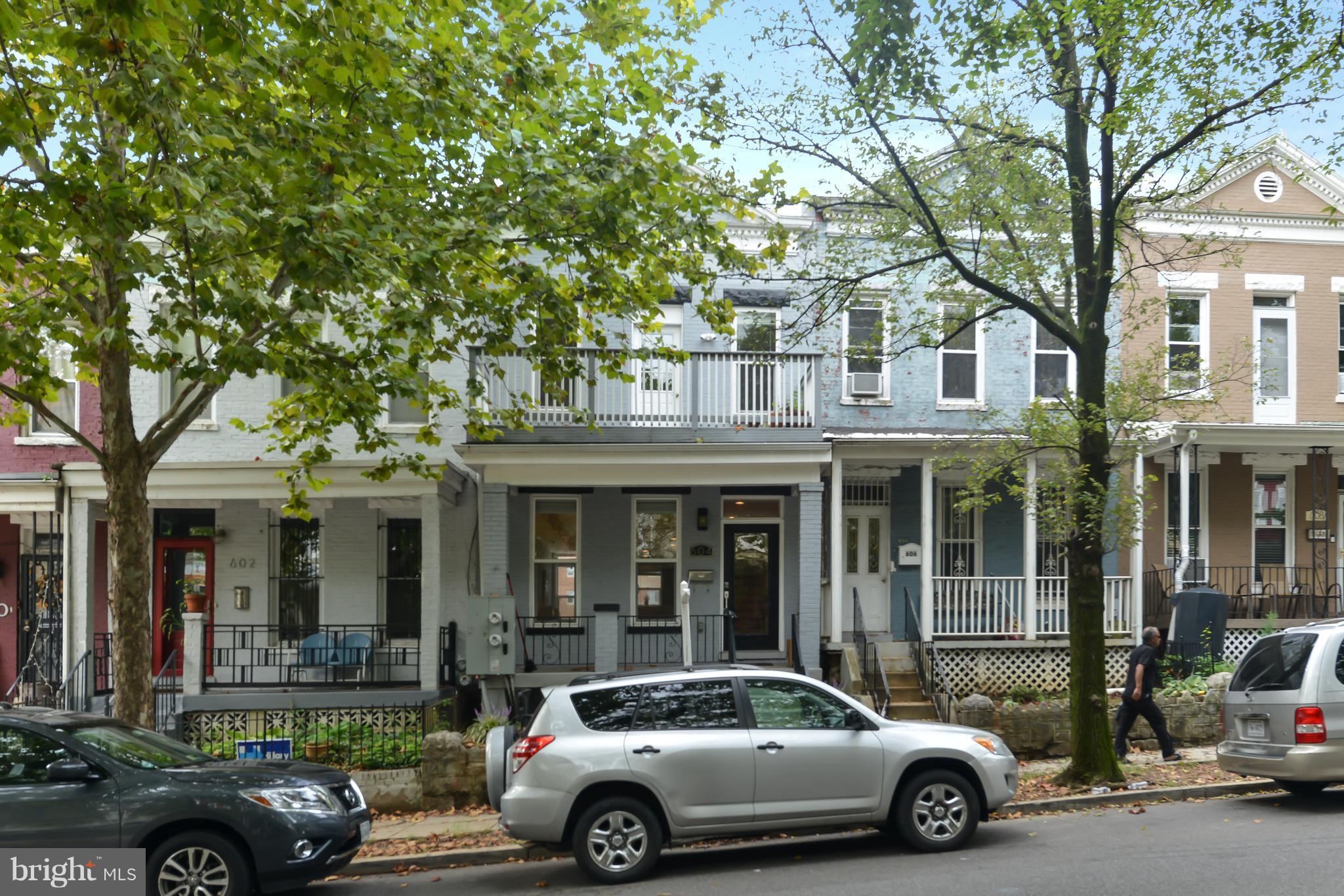 Exterior (Front)