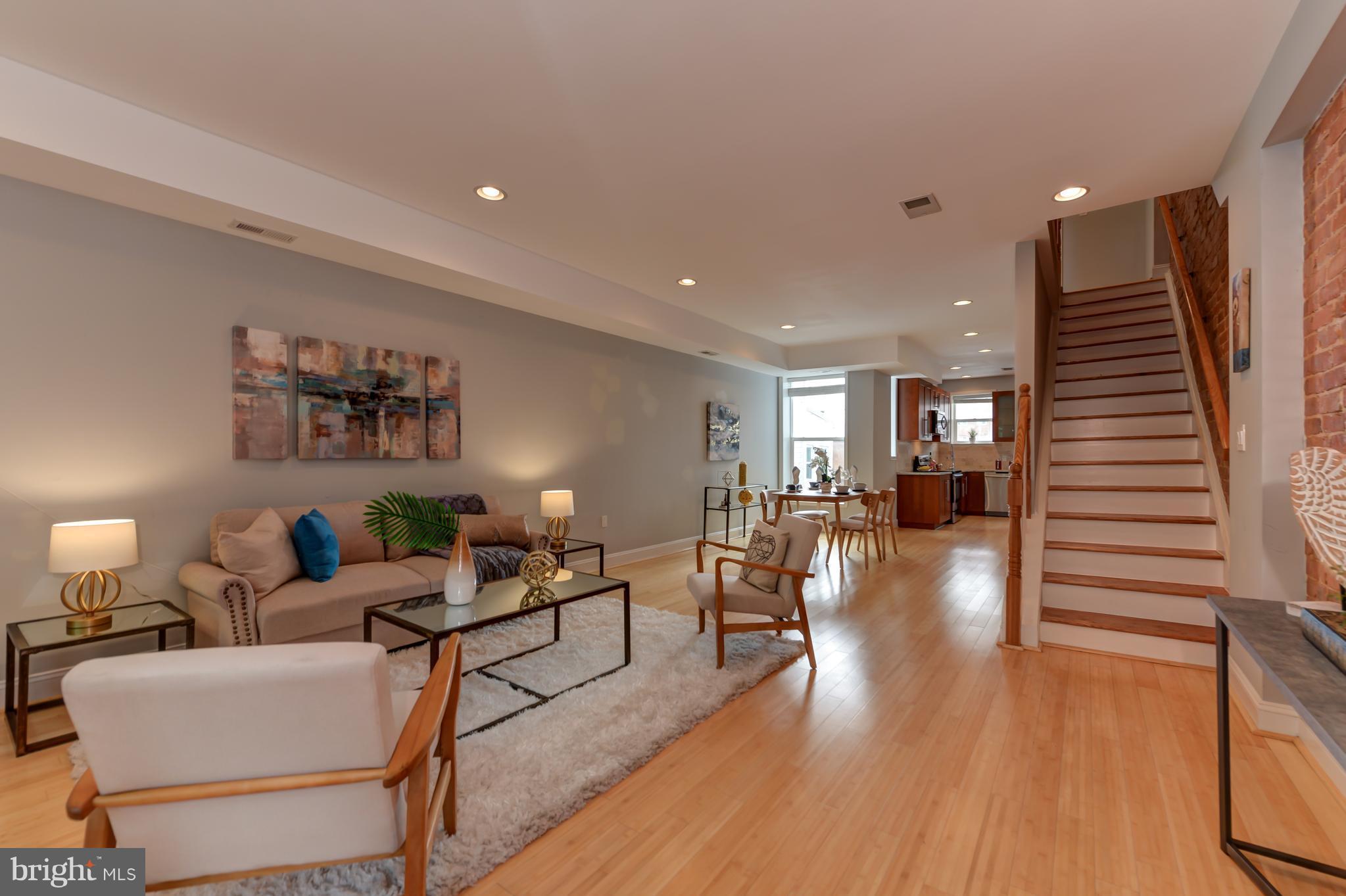 604 Columbia Road Northwest, Unit 2 Washington, DC 20001 - Photo 6 of 30 Interior (General)