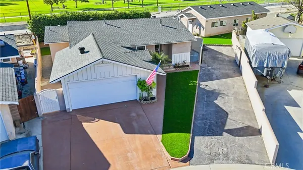$1,550,000 | 21005 Longworth Avenue, Lakewood, CA 90715