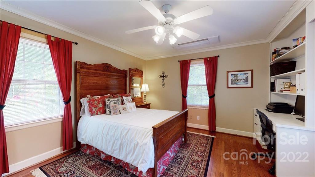 117 Lansdowne Road Charlotte, NC 28270 - Photo 29 of 48 Gallery Image 29