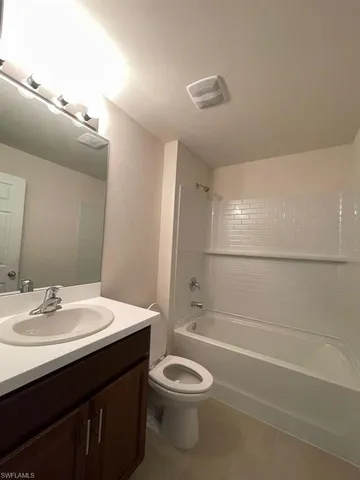 $2,100 | 9018 South Castle Circle, LaBelle, FL 33935