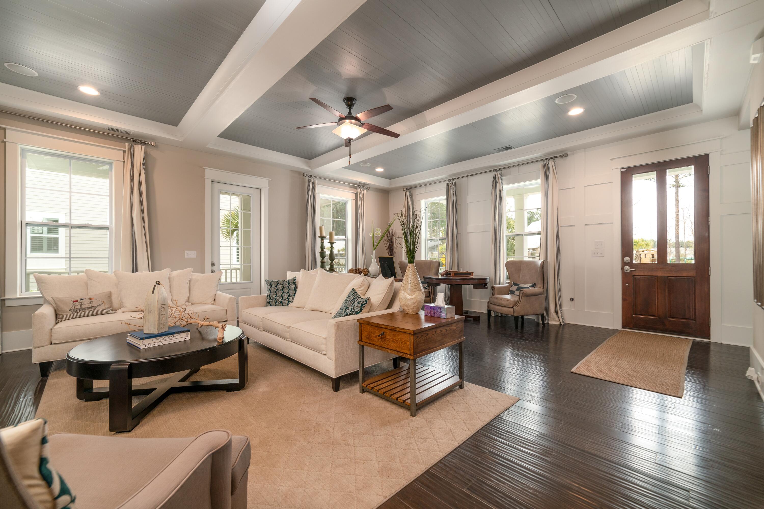 1538 Banning Street Mount Pleasant, SC 29466 - Photo 7 of 26 Great Room 2