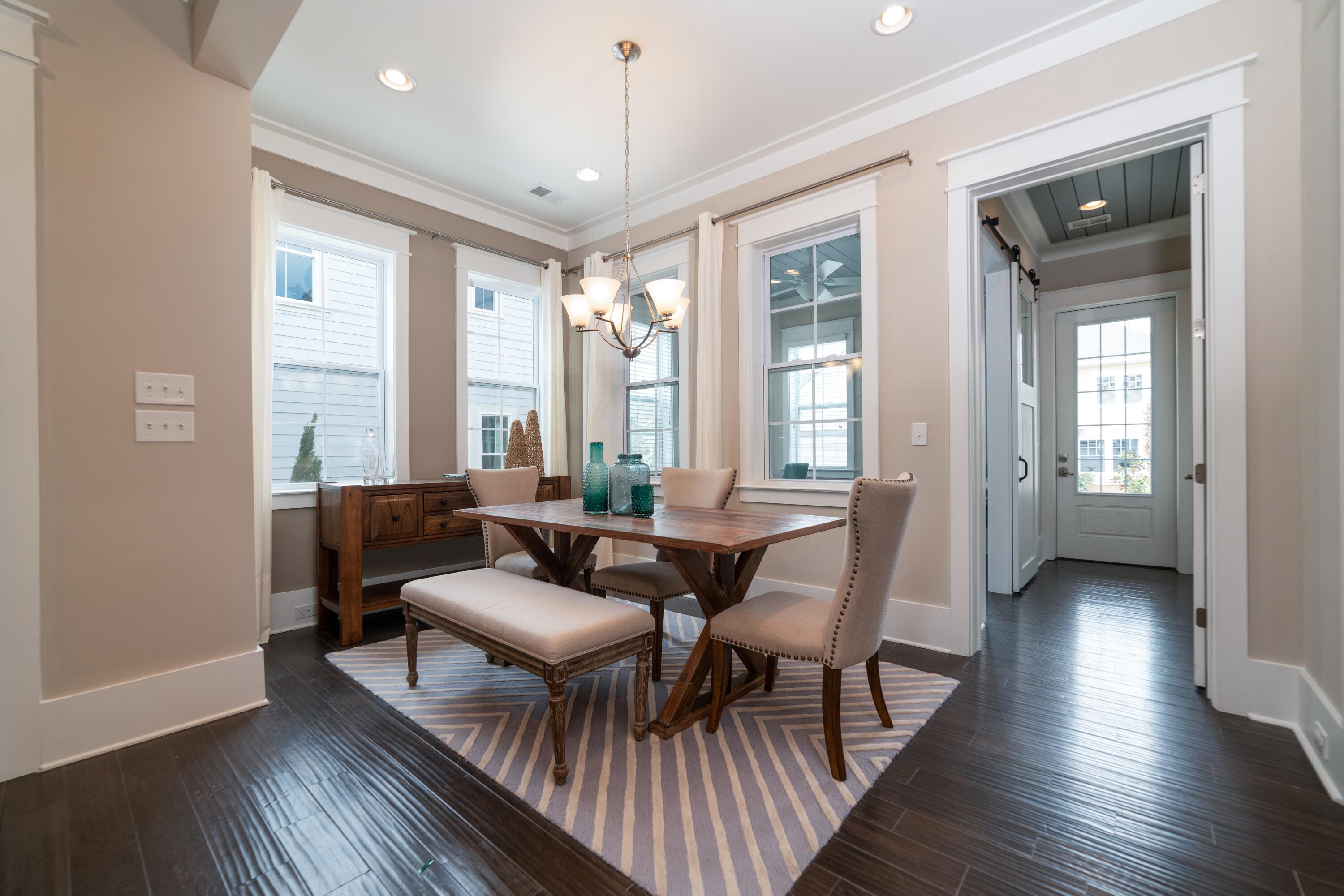 1538 Banning Street Mount Pleasant, SC 29466 - Photo 8 of 26 Dining Area