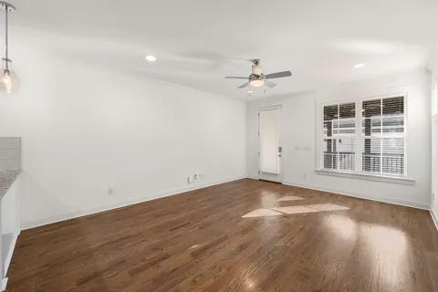 $699,999 | 5307 B Tennessee Avenue, Nashville, TN 37209