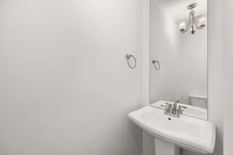 $699,999 | 5307 B Tennessee Avenue, Nashville, TN 37209