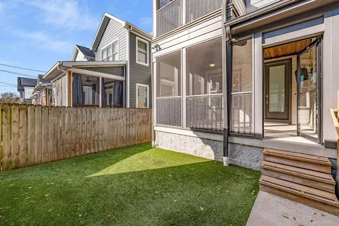 $699,999 | 5307 B Tennessee Avenue, Nashville, TN 37209