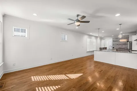 $699,999 | 5307 B Tennessee Avenue, Nashville, TN 37209