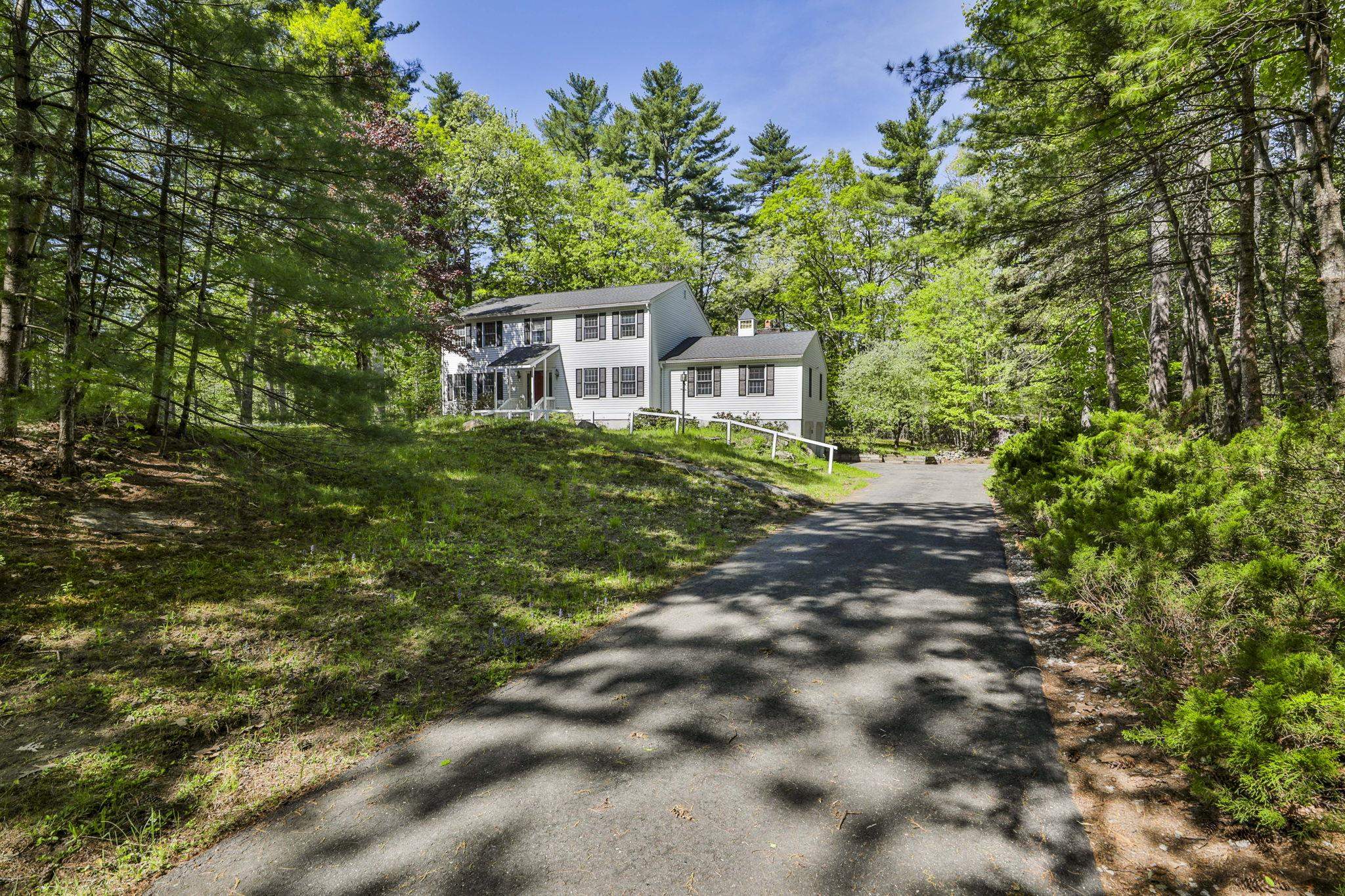 69 Stowell Road Bedford, NH 03110 - Photo 1 of 46