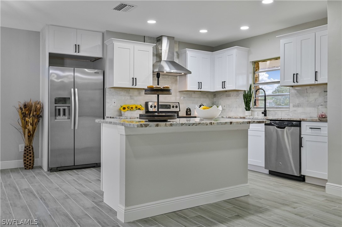 929 Happy Road North Fort Myers, FL 33903 - Photo 4 of 34 Gallery Image 4