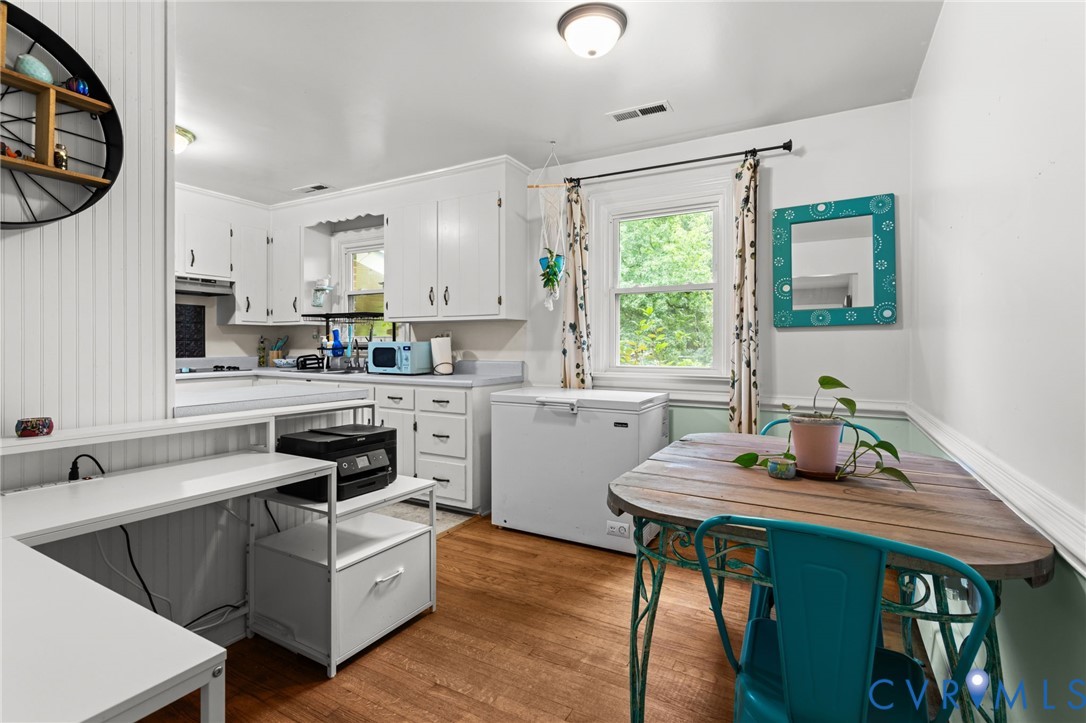 1850 Hawk Town Road Maidens, VA 23102 - Photo 8 of 28